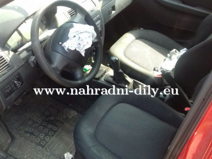 Škoda Fabia 2005 combi 1.2 12v bme kod motoru motor OK červená / nahradni-dily.eu