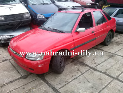 Ford escort sedan červený na díly Praha / nahradni-dily.eu