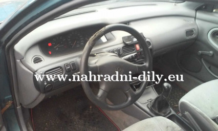 Mazda 626 modrá na náhradní díly Praha / nahradni-dily.eu