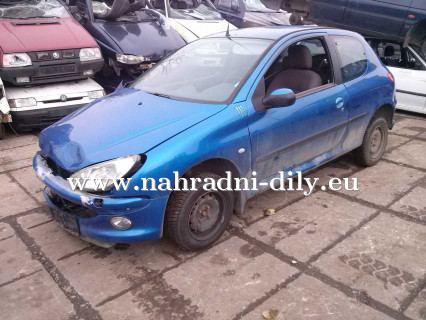 Peugeot 206 modrá na náhradní díly Praha / nahradni-dily.eu