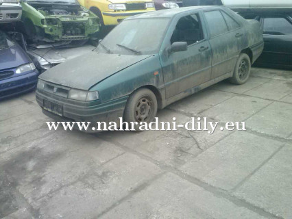 Seat Toledo zelená na náhradní díly Praha / nahradni-dily.eu