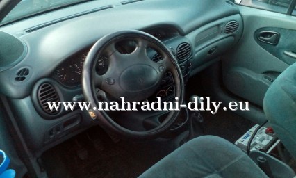 Renault Scenic modrá na díly ČB / nahradni-dily.eu