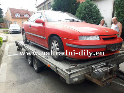 Opel Calibra červená na náhradní díly Brno / nahradni-dily.eu