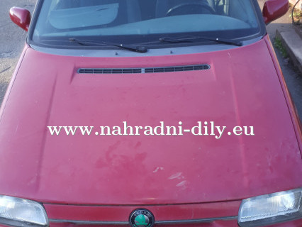 Škoda Felicia kombi červená na díly Brno / nahradni-dily.eu