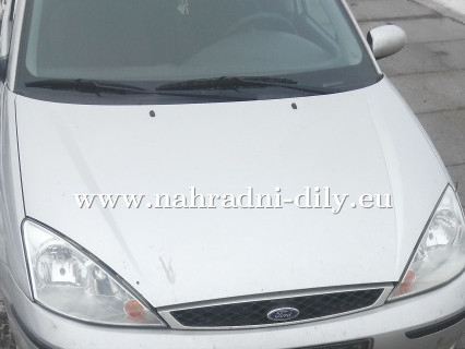 Ford Focus šedá na díly Brno / nahradni-dily.eu