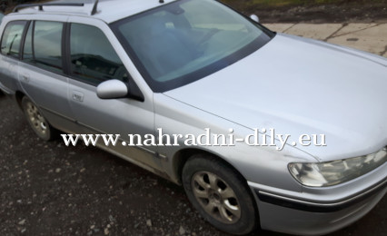 Peugeot 406 kombi stříbrná na díly Brno / nahradni-dily.eu