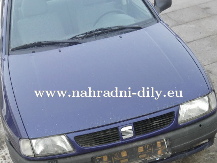 Seat Cordoba modrá na díly Brno / nahradni-dily.eu