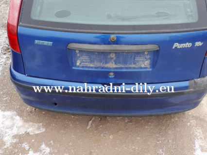 Fiat Punto modrá na náhradní díly Brno / nahradni-dily.eu