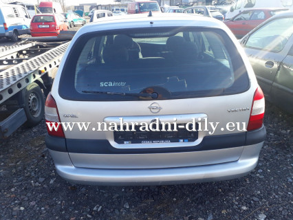 Opel Vectra combi díly Hradec Králové