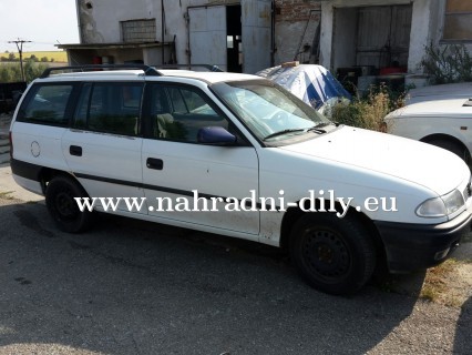 Opel Astra 1,6 benzín 74kw 1997 na náhradní díly Brno / nahradni-dily.eu