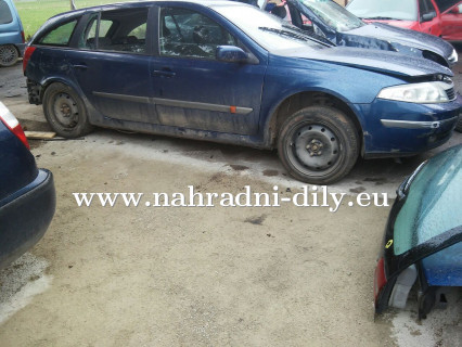 Renault Laguna kombi modrá na náhradní díly Plzeň