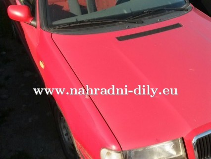 Škoda Felicie červená na náhradní díly Brno / nahradni-dily.eu