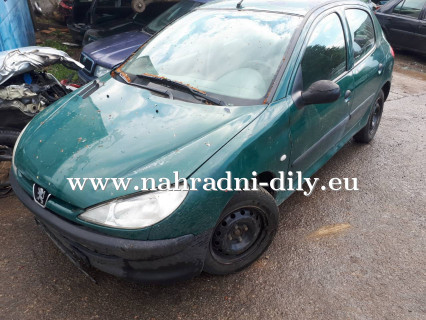 Peugeot 206 zelená na náhradní díly Brno / nahradni-dily.eu