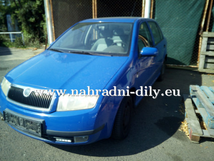 Škoda Fabia modrá - díly z tohoto vozu / nahradni-dily.eu