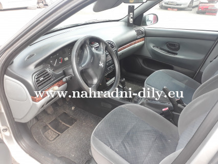 Peugeot 406 stříbrná - díly z tohoto vozu / nahradni-dily.eu