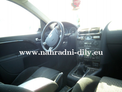 Mondeo MK3 modrá - díly z tohoto vozu / nahradni-dily.eu