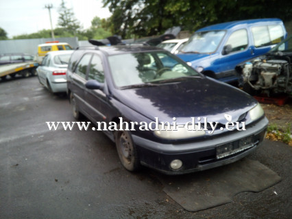 Renault Laguna combi modrá - díly z tohoto vozu / nahradni-dily.eu