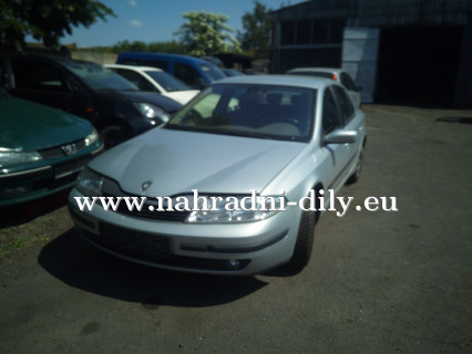 Renault Laguna 2 stříbrná - díly z tohoto vozu / nahradni-dily.eu