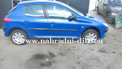 Peugeot 206 modrá na náhradní díly Písek / nahradni-dily.eu