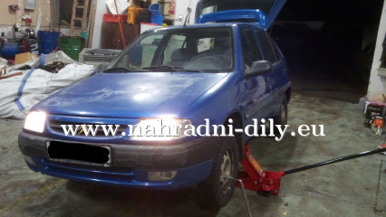 Citroen Saxo modrá - díly z tohoto vozu / nahradni-dily.eu