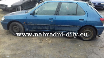 Peugeot 306 modrá na náhradní díly Tábor