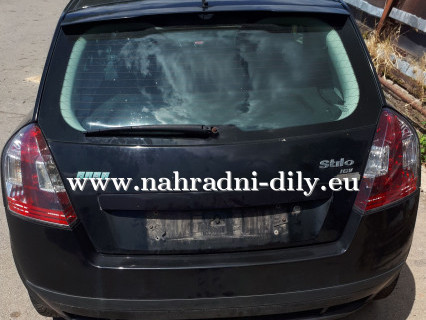 Fiat Stilo černá na náhradní díly Brno / nahradni-dily.eu