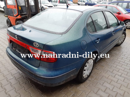 SEAT TOLEDO  1.6i, motor AKL, barva LS6W na náhradní díly Pardubice / nahradni-dily.eu