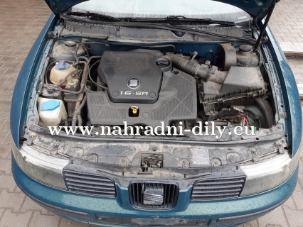 SEAT TOLEDO  1.6i, motor AKL, barva LS6W na náhradní díly Pardubice / nahradni-dily.eu