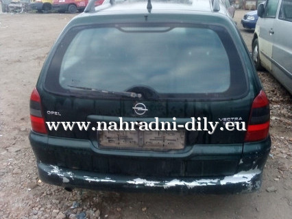 Opel Vectra zelená na náhradní díly Pardubice / nahradni-dily.eu