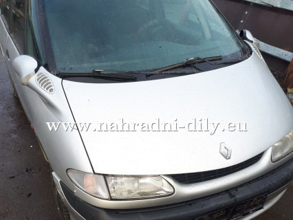 Renault Espace stříbrná na náhradní díly Brno / nahradni-dily.eu