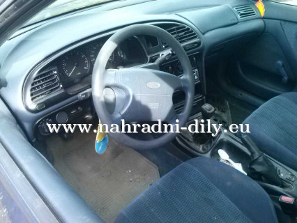 Ford Mondeo modrá na náhradní díly Písek / nahradni-dily.eu