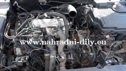 Motor 2.2hdi citroen c5 / nahradni-dily.eu