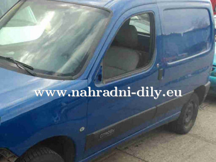 Citroen Berlingo modrá na náhradní díly Praha / nahradni-dily.eu