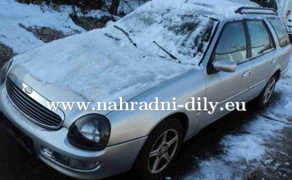 Náhradní díly z vozu Ford Scorpio