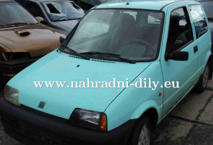 Náhradní díly z vozu Fiat Cinquecento