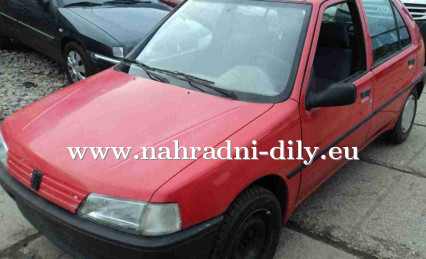 Náhradní díly z vozu Peugeot 106