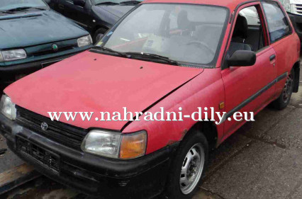 Náhradní díly z vozu Toyota Starlet