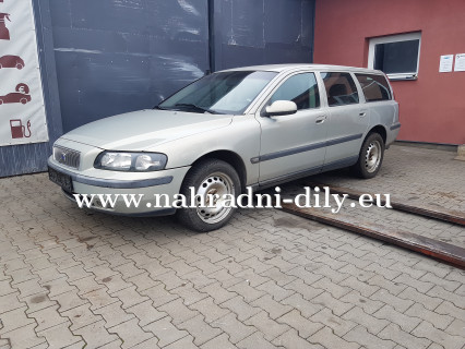 VOLVO V70 2.5 TDi  na náhradní díly Pardubice / nahradni-dily.eu