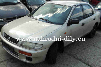 Náhradní díly z vozu Mazda 323