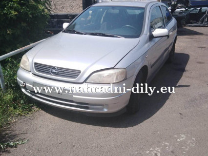 Opel Astra – díly z vozu