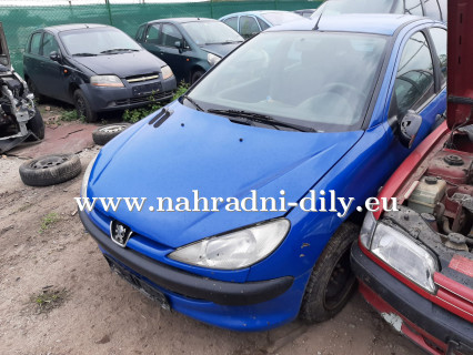 Peugeot 206 modrá na náhradní díly Pardubice