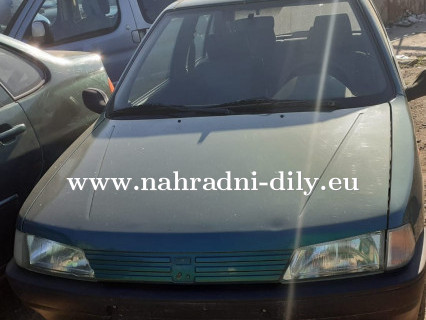 Peugeot 106 zelená na náhradní díly / nahradni-dily.eu