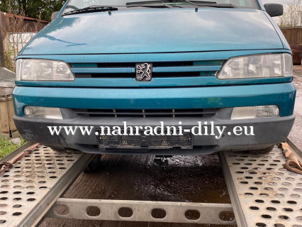 Peugeot 806 na náhradní díly Pardubice / nahradni-dily.eu