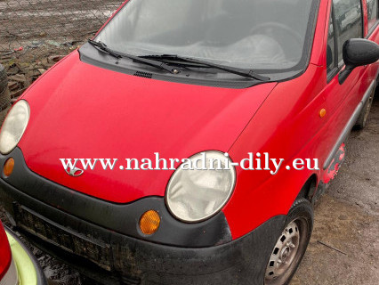 Daewoo Matiz červená náhradní díly / nahradni-dily.eu